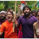 പോലീസ് വനിതാ ഗുസ്തിക്കാരിയെ ഡബ്ല്യുഎഫ്‌ഐ തലവന്റെ വീട്ടിലേക്ക് കൊണ്ടുപോയി, ടിഎംസി അന്വേഷണം ആവശ്യപ്പെടുന്നു: ‘മനസ്സിലാക്കാനാകാത്തതും ഞെട്ടിപ്പിക്കുന്നതും’